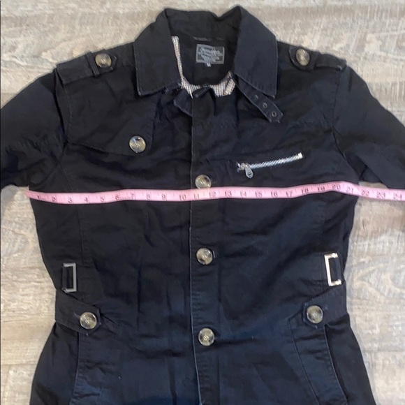 Black Military Field Jacket with Structured Shoulders - Picture 3 of 11